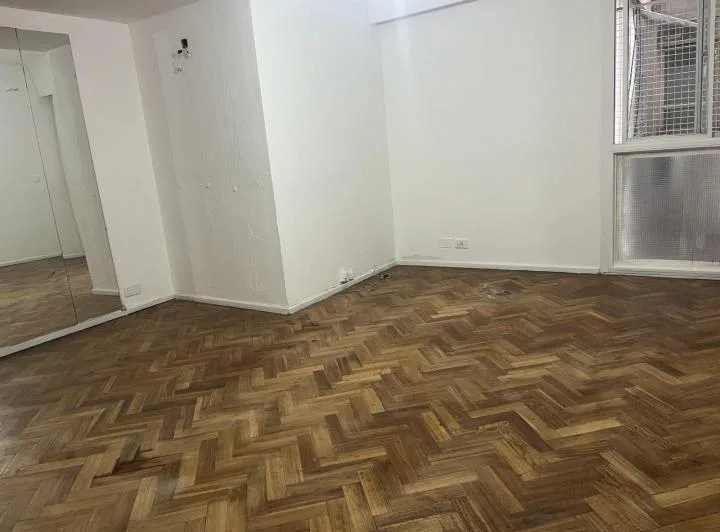 Departamento de 3 Ambientes con Dependencia en Recoleta, Capital Federal